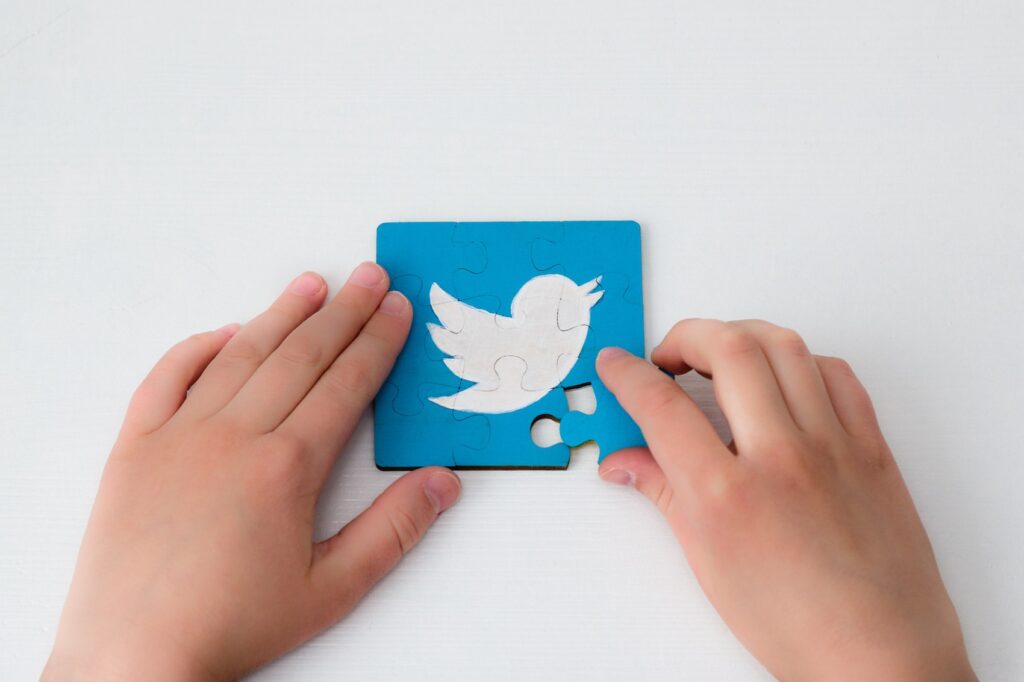 Feb. 3 How can Twitter be Used in the Classroom web 1