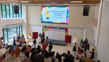 photo 6323333286381862832 y 1